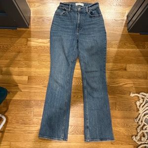 A&F 70’s Vintage Flare Ultra High Rise Jean